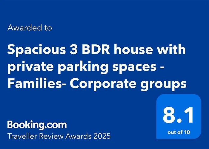 Spacious 3 Bdr House With Private Parking Spaces - Families- Corporate Groups